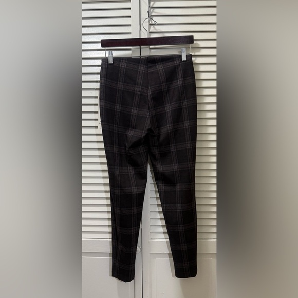 Zac & Rachel Plaid Pants Slimmer Look Tummy Control - Picture 2 of 5